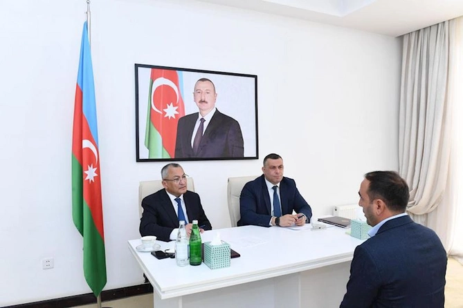 Qubada keçmiş məcburi köçkünlərin müraciətləri dinlənildi — FOTOLAR Qubada keçmiş məcburi köçkünlərin müraciətləri dinlənildi — FOTOLAR