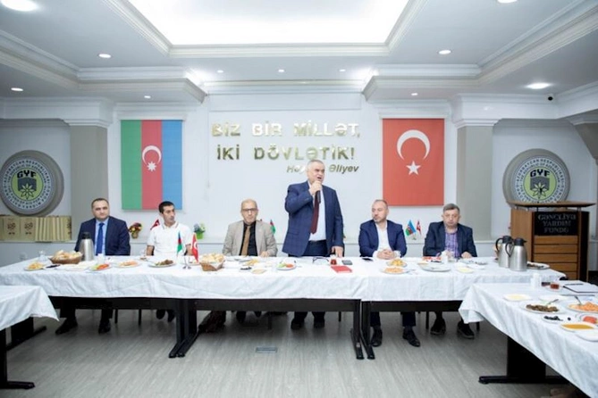 Gəncliyə Yardım Fondunda Milli Mətbuatın 150 illiyi Münasibəti İlə görüş keçirilib — FOTOLAR