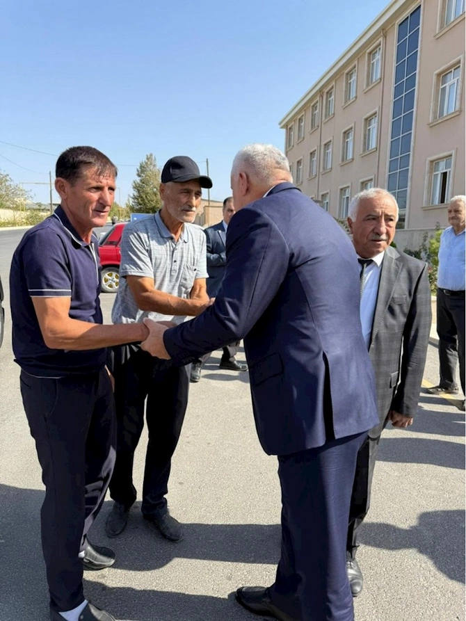 Milli Məclisin deputatı Vüqar Rəhimzadə Ordubadda seçiciləri ilə növbəti görüşünü keçirib — FOTOLAR