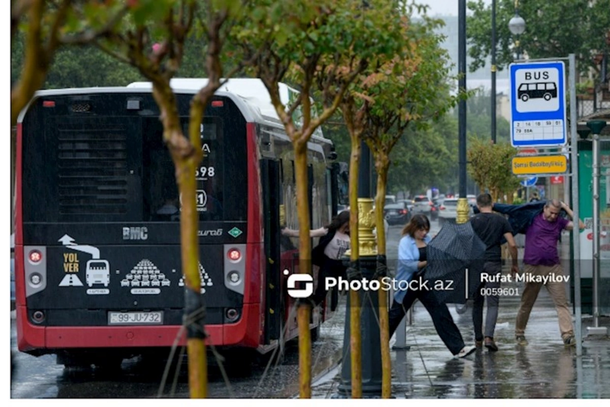 Bakıda avtobusda dava, sərnişin həbs edildi