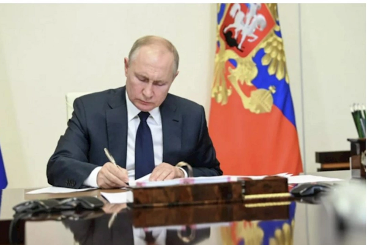 Putin Türkiyə və Özbəkistandakı səfirləri dəyişib
