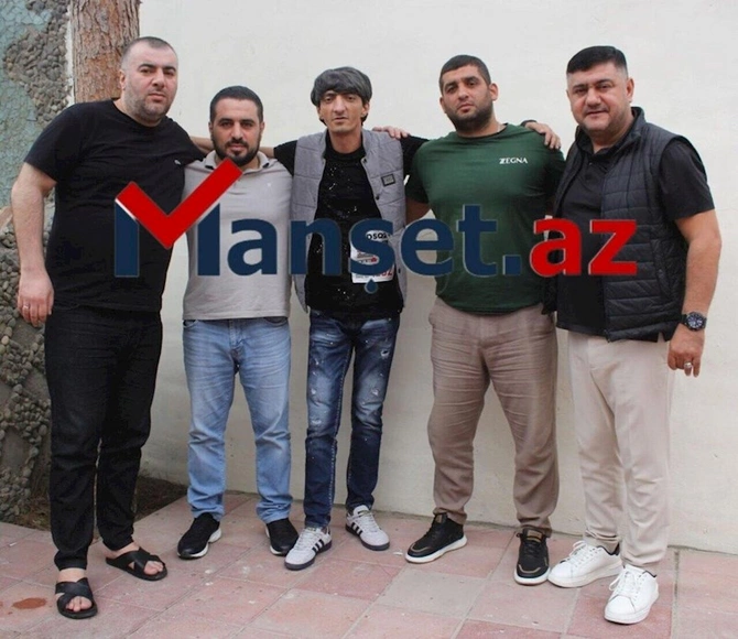 Baləlinin Rəşad Dağlı ilə həbsxanadan görüntüsü yayıldı — FOTO Baləlinin Rəşad Dağlı ilə həbsxanadan görüntüsü yayıldı — FOTO