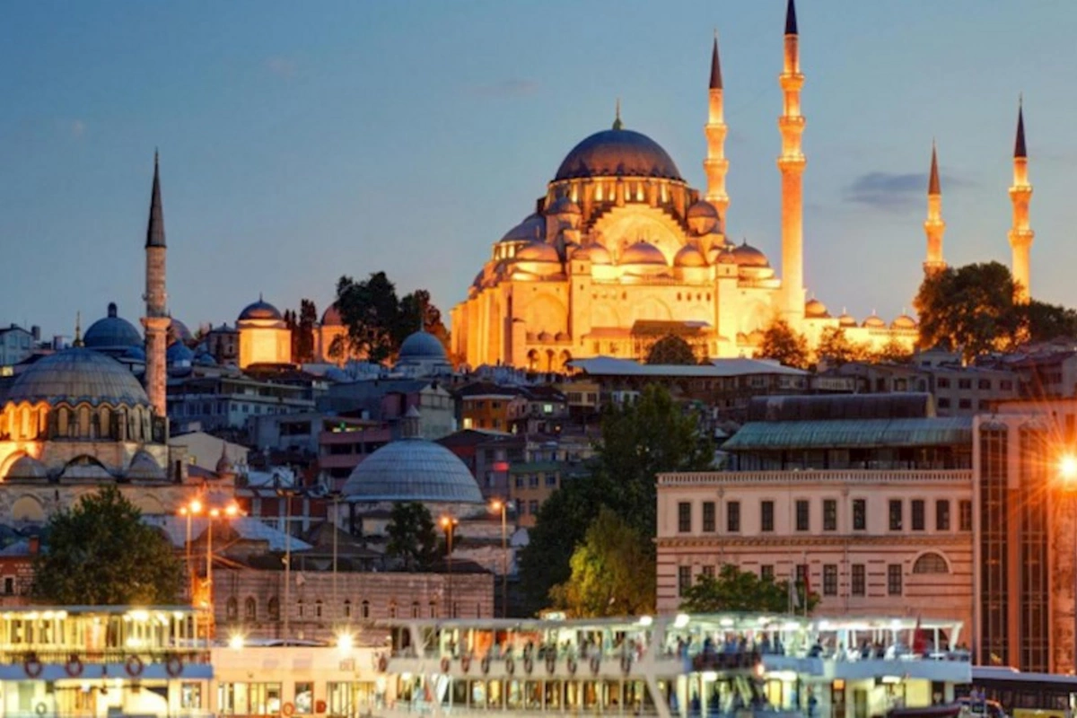 İstanbulda mitinq keçirmək qadağan edilib