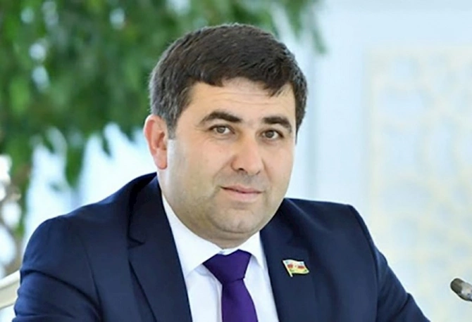 Paytaxtı köçürmək əsaslı həll yolu deyil — Deputat