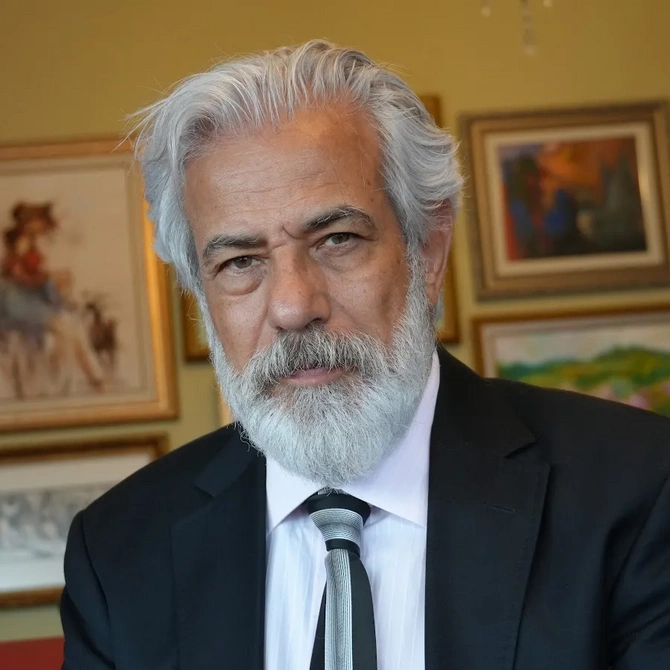 Milyonların gözlədiyi “Yeraltı” serialında böyük yenilik: Usta aktyor heyətə qatıldı — FOTO