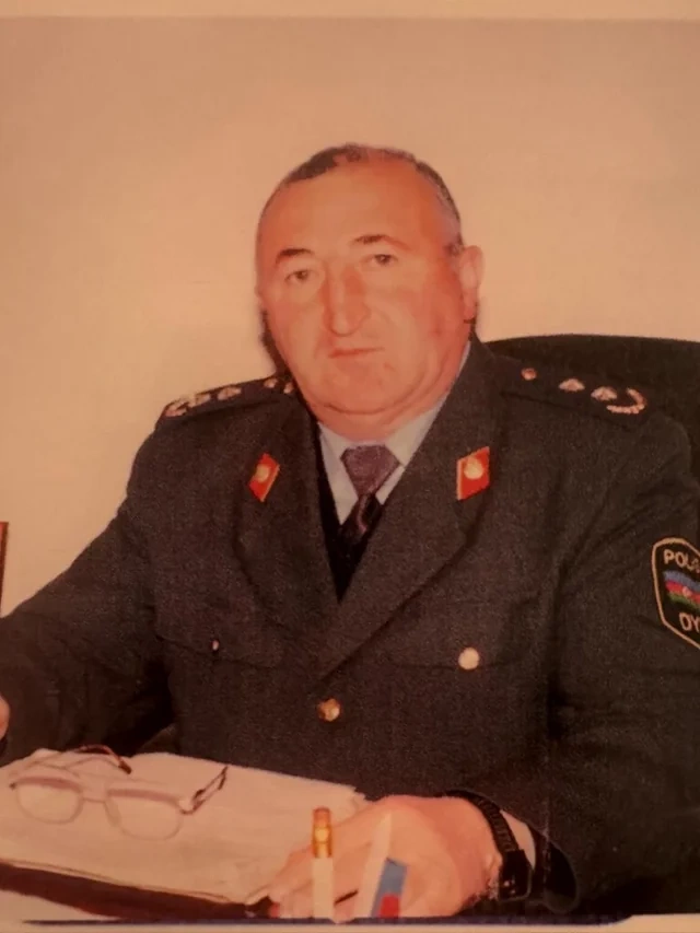 Bakıda polkovnik vəfat etdi — FOTOLAR Bakıda polkovnik vəfat etdi — FOTOLAR