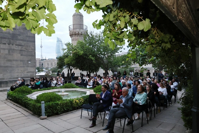 İçərişəhərdə Milli Musiqi Günü silsilə tədbirlərlə qeyd olunub — FOTOLAR