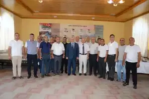 Fəzail İbrahimli seçicilərlə görüşlərini davam etdirir Fəzail İbrahimli seçicilərlə görüşlərini davam etdirir