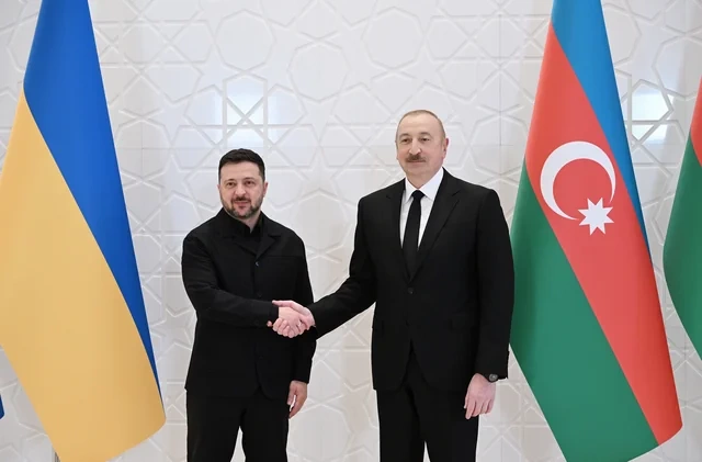 Prezident Volodimir Zelenski Azərbaycanda işgüzar səfərdədir — FOTOLAR