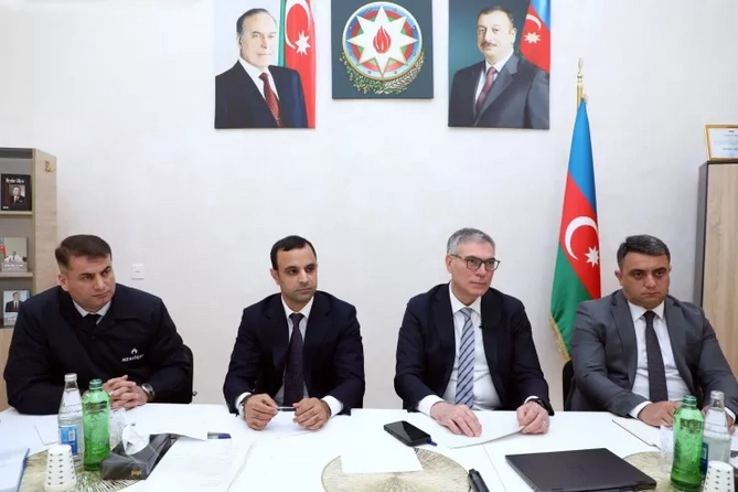 Azəriqaz”ın baş direktoru Qobustanda vətəndaş qəbulu keçirib — FOTOLAR