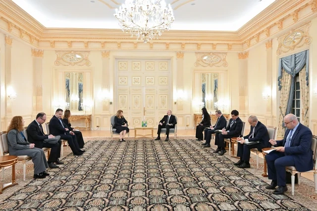 Prezident İlham Əliyev Bolqarıstan Prezidenti İliyana Yotova ilə görüşüb — FOTOLAR Prezident İlham Əliyev Bolqarıstan Prezidenti İliyana Yotova ilə görüşüb — FOTOLAR