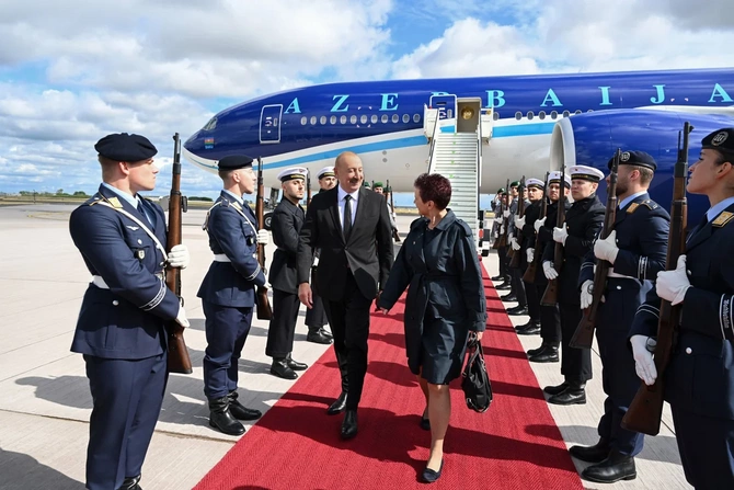 Prezident Almaniyada səfərdədir