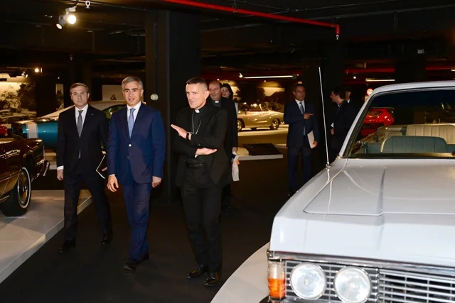 Leyla Əliyeva Vatikan Apostol Kitabxanasının rəhbəri ilə görüşüb — FOTOLAR
