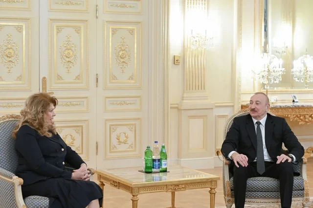 Prezident İlham Əliyev Bolqarıstan Prezidenti İliyana Yotova ilə görüşüb — FOTOLAR Prezident İlham Əliyev Bolqarıstan Prezidenti İliyana Yotova ilə görüşüb — FOTOLAR