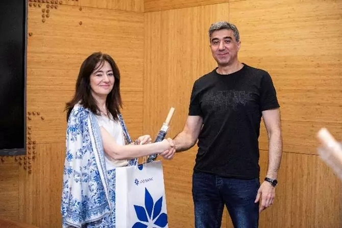 AFB Bankın Bahar Sevinci kampaniyası başa çatdı: Qaliblər mükafatlandırıldı! AFB Bankın Bahar Sevinci kampaniyası başa çatdı: Qaliblər mükafatlandırıldı!
