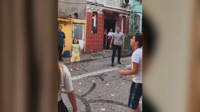 Doğukan Güngörün çəkiliş fasiləsi gündəm oldu — FOTO