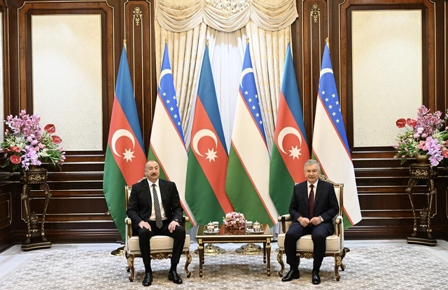 Daşkənddə İlham Əliyevin Özbəkistan prezidenti ilə təkbətək görüşü olub — FOTOLAR Daşkənddə İlham Əliyevin Özbəkistan prezidenti ilə təkbətək görüşü olub — FOTOLAR