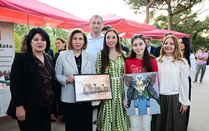 Leyla Əliyeva və Alyona Əliyeva Xeyirxahlıq Festivalında iştirak etdi — FOTOLAR