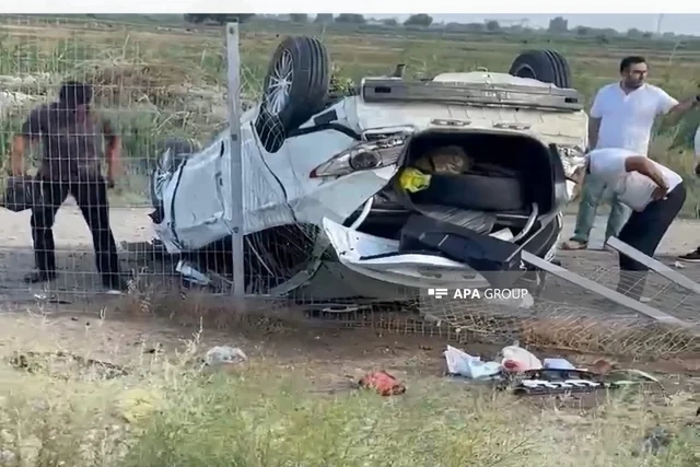 Salyanda ağır qəza: Ölən və yaralananlar var