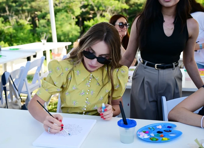 Leyla Əliyeva və Alyona Əliyeva Xeyirxahlıq Festivalında iştirak etdi — FOTOLAR