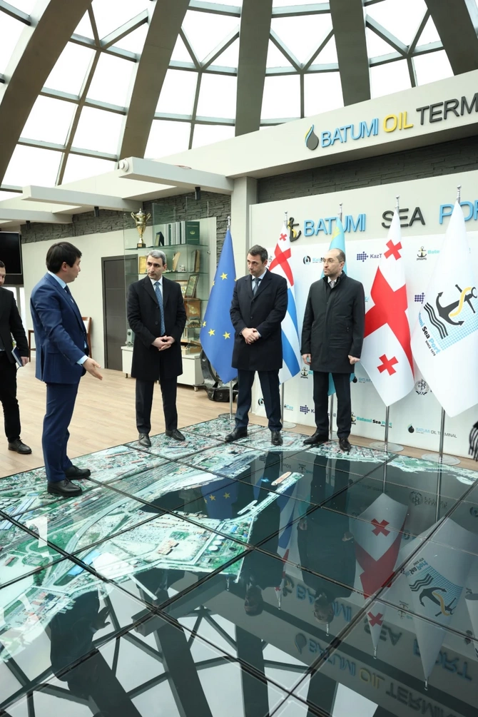 ADY ilə Gürcüstanın aparıcı logistika şirkəti və limanları arasında əməkdaşlıq müzakirə edildi — FOTOLAR