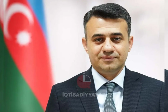 Nazir onu departament müdiri təyin etdi — FOTO