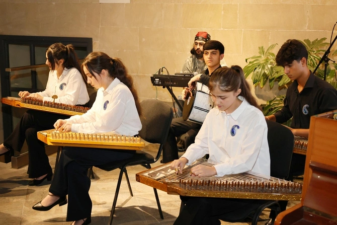 İçərişəhərdə Milli Musiqi Günü silsilə tədbirlərlə qeyd olunub — FOTOLAR