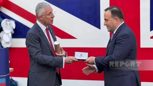 bp-nin vitse-prezidenti və British Councilın direktoruna Kral III Çarlzın adından mükafatlar təqdim olunub — FOTOLAR
