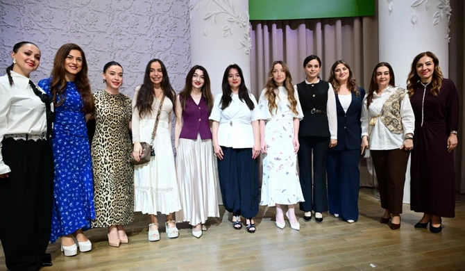 Leyla Əliyeva və Alyona Əliyeva Müstəqillik Gününə həsr olunmuş konserti izləyiblər — FOTOLAR