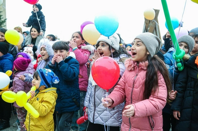 Leyla Əliyevanın təşəbbüsü ilə Xızı rayonunda uşaqlar üçün Novruz şənliyi keçirildi — FOTOLAR