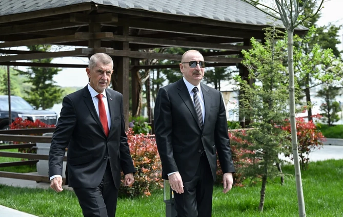 Qəbələdə rəsmi lanç verildi — FOTOLAR Qəbələdə rəsmi lanç verildi — FOTOLAR
