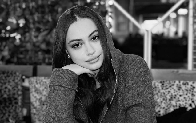 Bakıda tələbə qız faciəvi şəkildə öldü — FOTOLAR Bakıda tələbə qız faciəvi şəkildə öldü — FOTOLAR