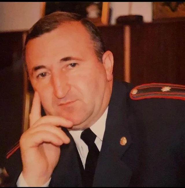 Bakıda polkovnik vəfat etdi — FOTOLAR Bakıda polkovnik vəfat etdi — FOTOLAR