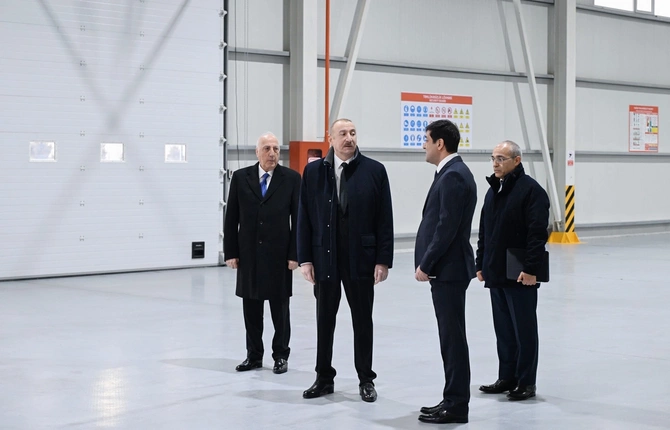 Sumqayıt Sənaye Parkında karton və qutu taralarının istehsalı müəssisəsinin açılışı olub — FOTOLAR