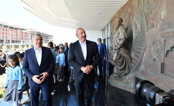 İki qardaşın saldığı körpü — Azərbaycan-Özbəkistan birliyi