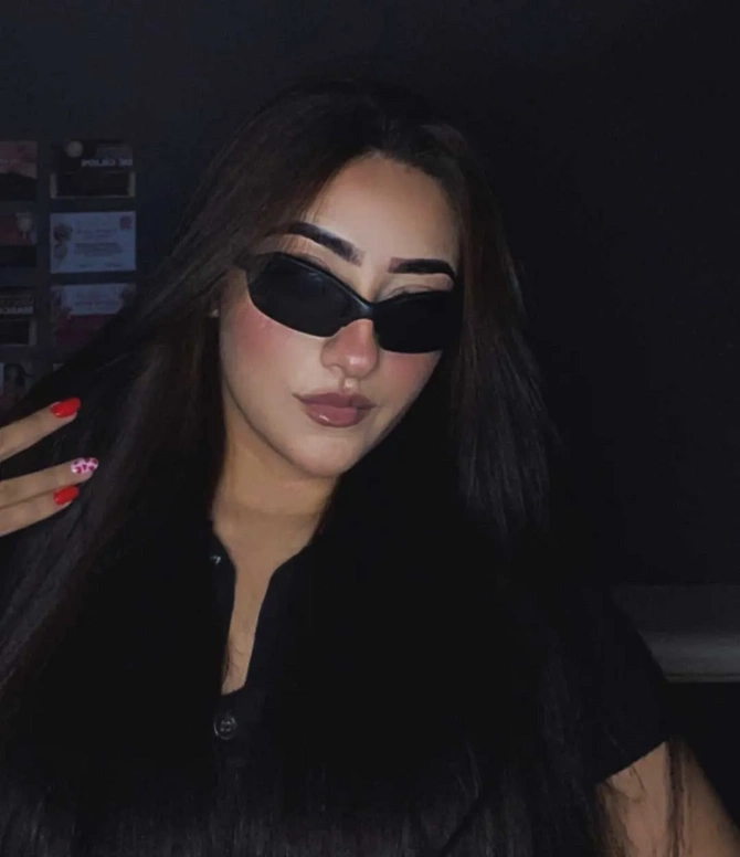 4 uşaq anası olan bloqer evinin qarşısında güllələndi — FOTO