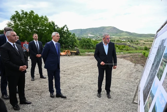 Xocalıda salınmış intensiv meyvə bağları ilə tanışlıq olub — FOTOLAR