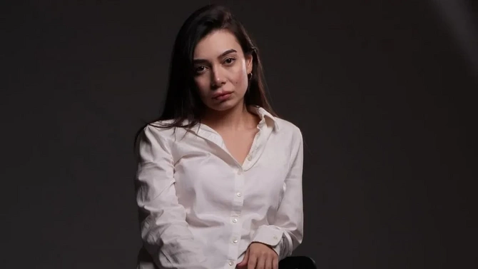 İllər sonra etdiyi etiraf gündəm oldu: Məşhur aktyor hər kəsi karavansan qovub — FOTOLAR