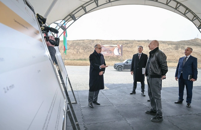 İlham Əliyev Ağdərənin Canyataq kəndində Dəmirli Filiz Emalı Kompleksinin fəaliyyəti ilə tanış olub — FOTOLAR (YENİLƏNİB)