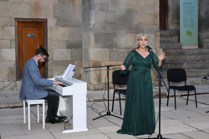 İçərişəhərdə Milli Musiqi Günü silsilə tədbirlərlə qeyd olunub — FOTOLAR