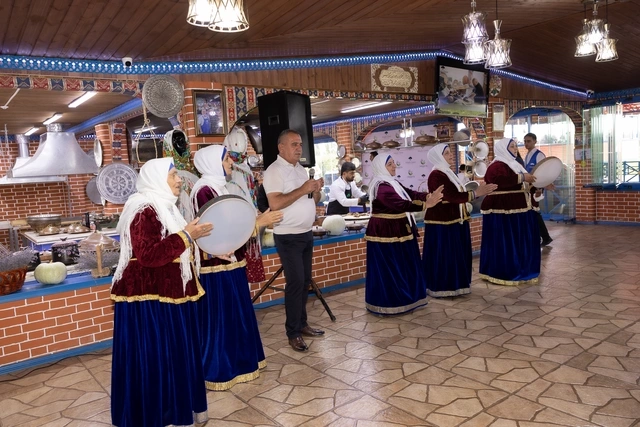 Bakı-Lənkəran marşrutu üzrə yolsuzluq avtomobillərinin yürüşü keçirilib — FOTOLAR