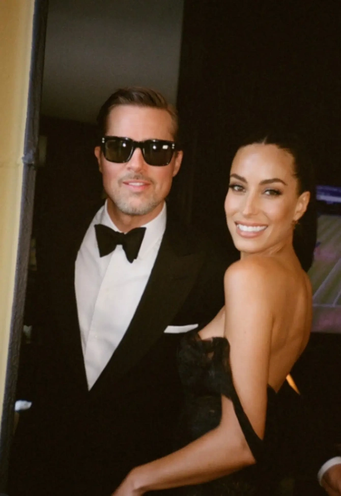 Bred Pitt və sevgilisi ilk dəfə görüntülərini Instagramda paylaşdılar — FOTOLAR