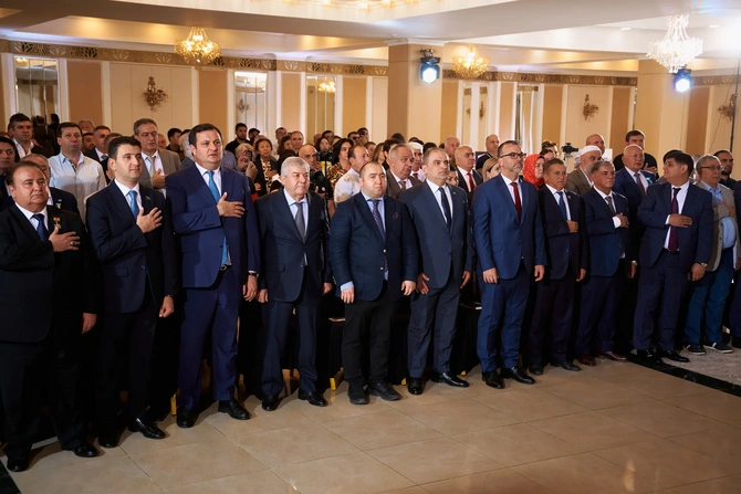 Almatıda Qazaxıstan-Azərbaycan Beynəlxalq Forumu-Qərbi Azərbaycana Qayıdış Çağırışları baş tutdu — FOTO/VİDEO