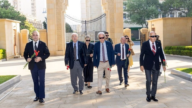 Türkiyəli jurnalistlər Bakıda SƏFƏRDƏDİR — FOTOLAR