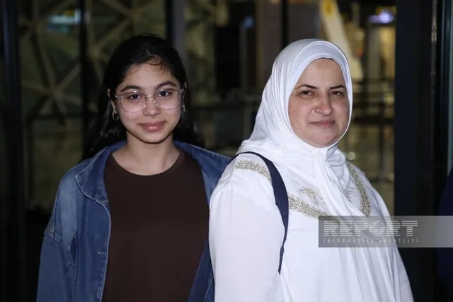 Azərbaycanlı zəvvarların ilk qrupu həcc ziyarətinə yola düşüb — FOTOLAR