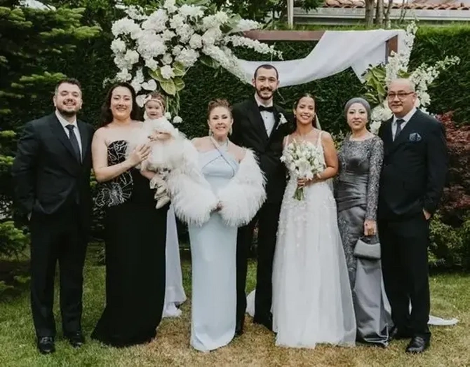 Tanınmış müğənninin qızı ailə həyatı qurdu — FOTO