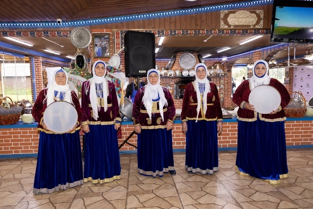 Bakı-Lənkəran marşrutu üzrə yolsuzluq avtomobillərinin yürüşü keçirilib — FOTOLAR Bakı-Lənkəran marşrutu üzrə yolsuzluq avtomobillərinin yürüşü keçirilib — FOTOLAR