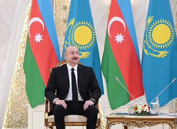 Azərbaycan və Qazaxıstan prezidentlərinin təkbətək görüşü olub Azərbaycan və Qazaxıstan prezidentlərinin təkbətək görüşü olub