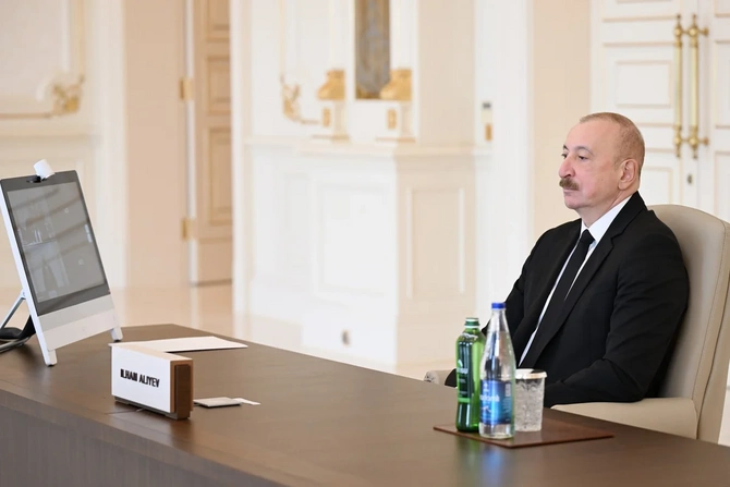 Prezident İlham Əliyev Avropa Siyasi Birliyinin 8-ci Zirvə toplantısında videobağlantı formatında çıxış edib — FOTOLAR (YENİLƏNİB) Prezident İlham Əliyev Avropa Siyasi Birliyinin 8-ci Zirvə toplantısında videobağlantı formatında çıxış edib — FOTOLAR (YENİLƏNİB)