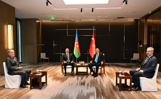 Prezident Ərdoğanla görüşdü — FOTOLAR (YENİLƏNİB)